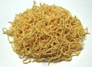 Fresh_ramen_noodle_001